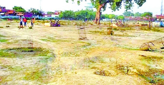 Corruption in making boundaries of cemeteries