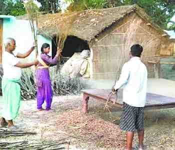 The former MLA who beat arhar in the barn