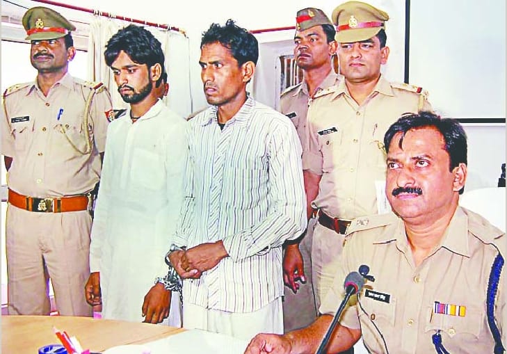Two gangsters in truck robber robbery