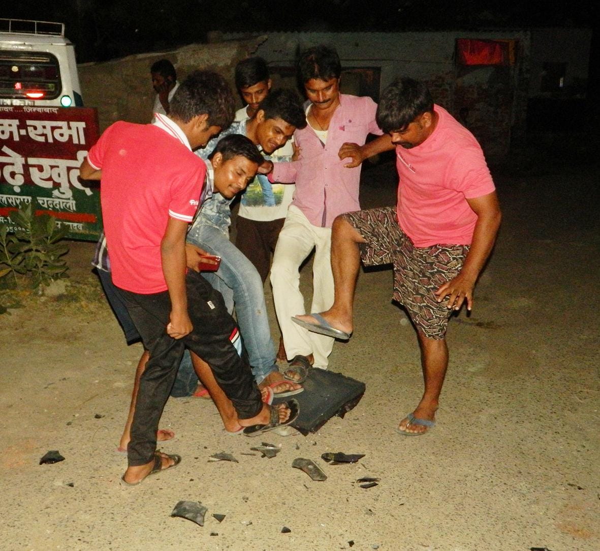 India cricket lovers disappointed lost TV set