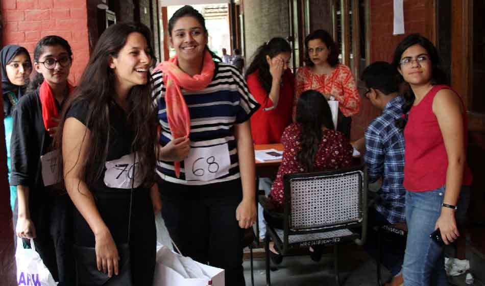 free coaching classes for civil service aspirants in delhi jamia millia