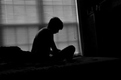 brother and sister Imprisoned in rooms after parents scolding