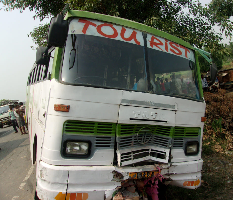 Fast bus catches Bareilly's marital fiance, death