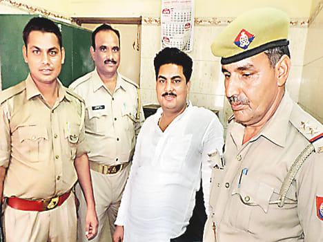 BJP leader arrested in Bhagwat during tender