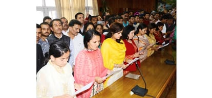 Oath by councillors of municipal corporation shimla