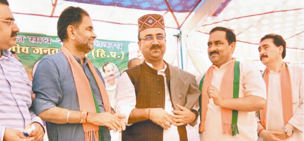 bjp incharge mangal pandey target cm virbhadra singh