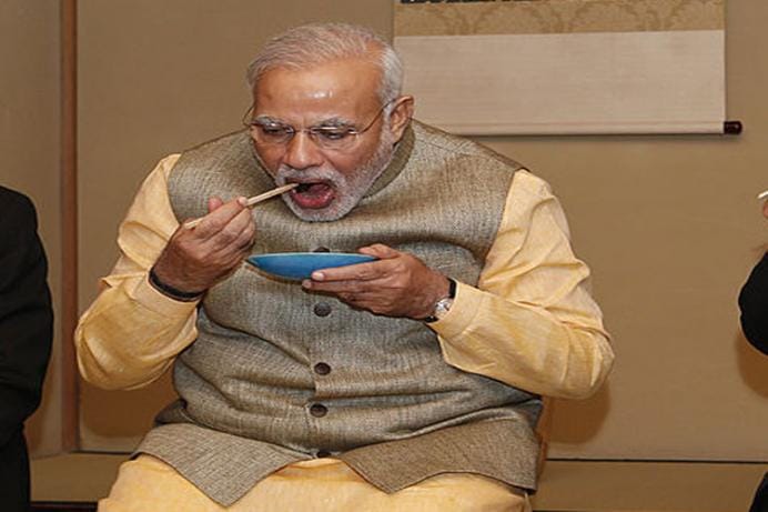 pm modi may took dinner with sangh leaders in lucknow