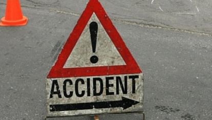 Tragic road accident in Bahadurgarh: father-son killed, daughter injured