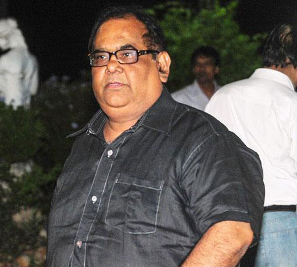 satish kaushik best chemistry in film with govinda