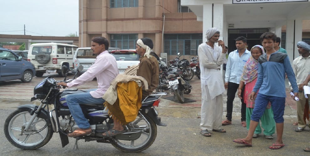 On demanding lending money, the youth was beaten by sticks, death