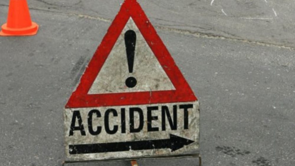 Truck Accident at GT Road One Died Mainpuri News
