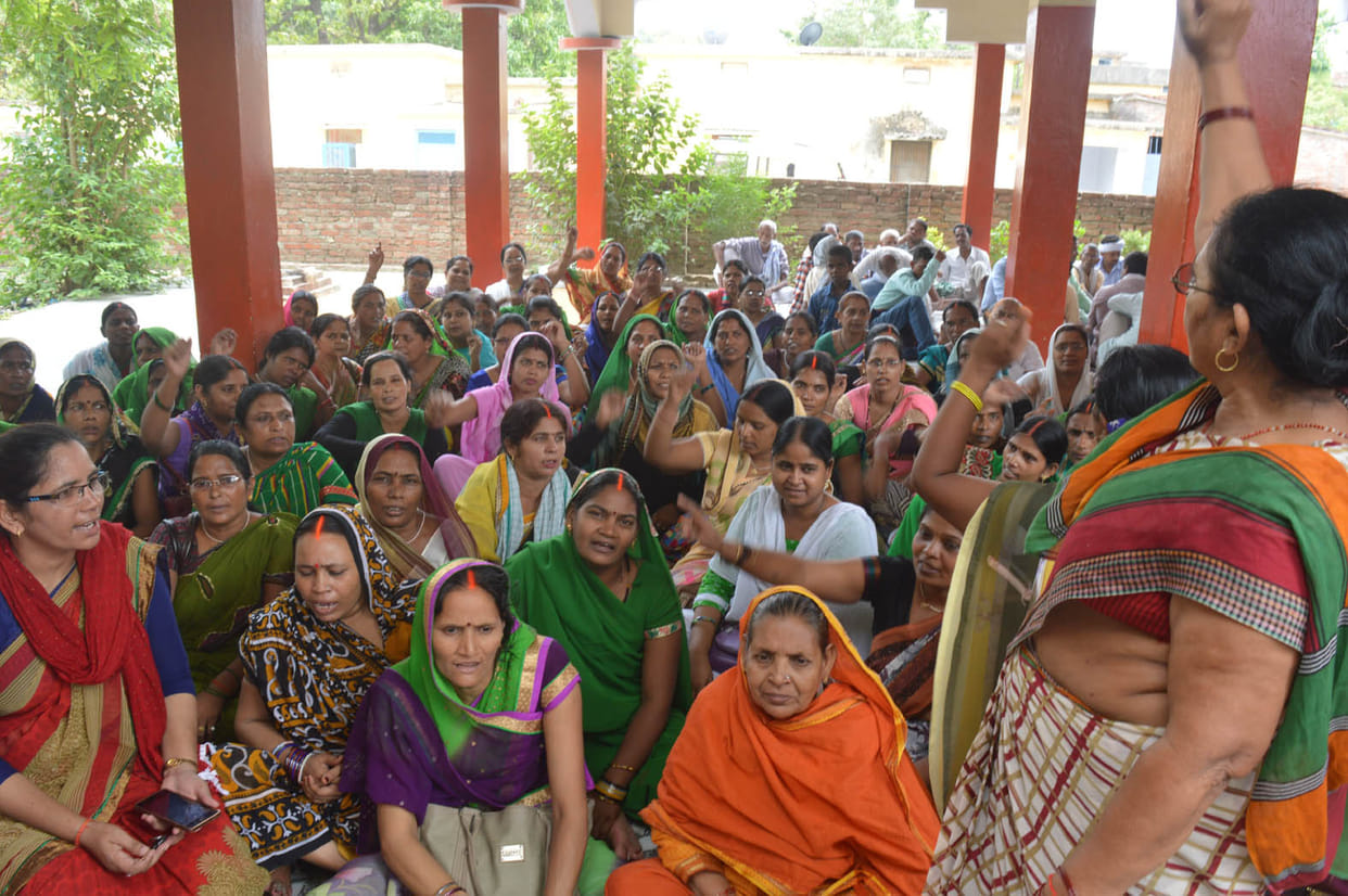 Anganwadi activists gave ultimatum
