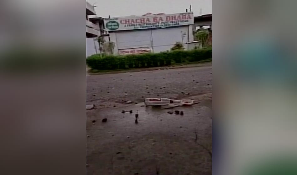 woman abducted from sohna gang raped in a moving car and thrown in greater noida 