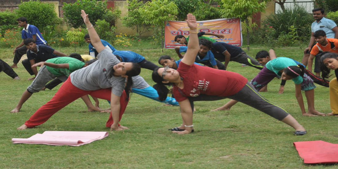 international yoga day craze in kanpur people