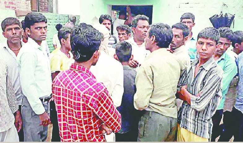 Gram Pradhan dies in dispute