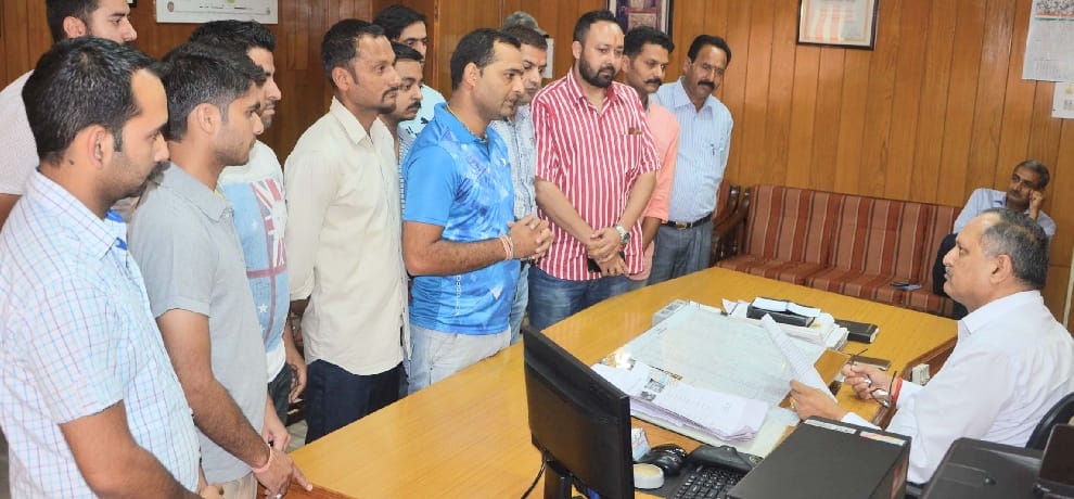 BJYM demanded probe for hp board student fail case