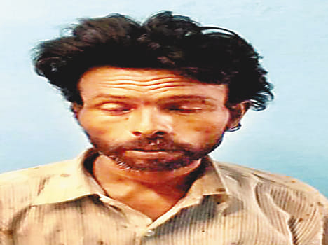 The servant beat the owner of Dhaba