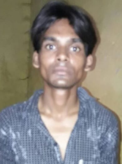 Police assaulted two vicious thieves