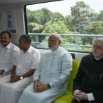 कोच्चि मेट्रों में पीएम मोदी