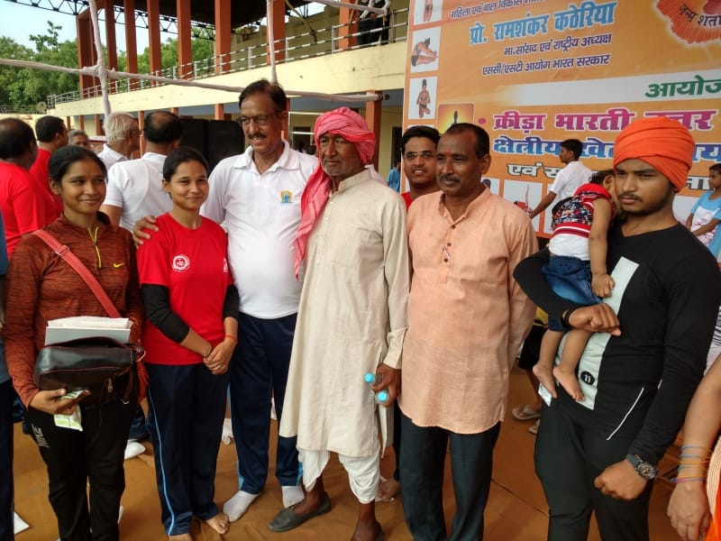 in agra four generation reached for yoga