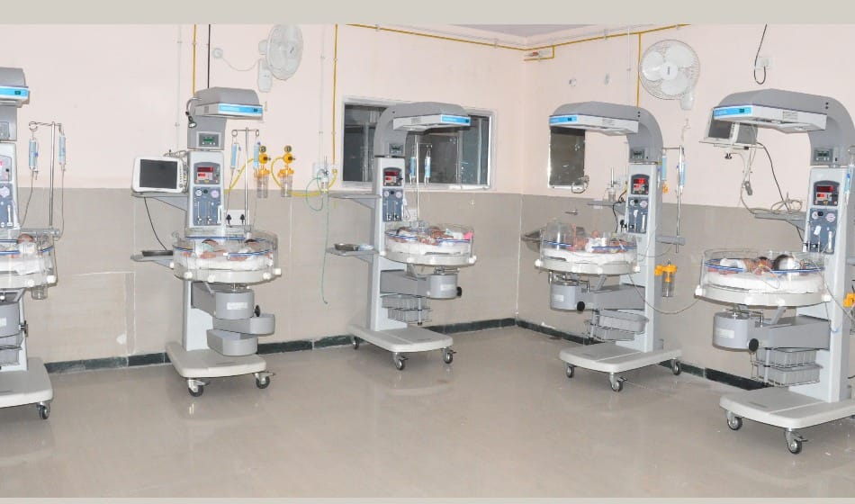 woman theft newly born baby from bk hospital in faridabad