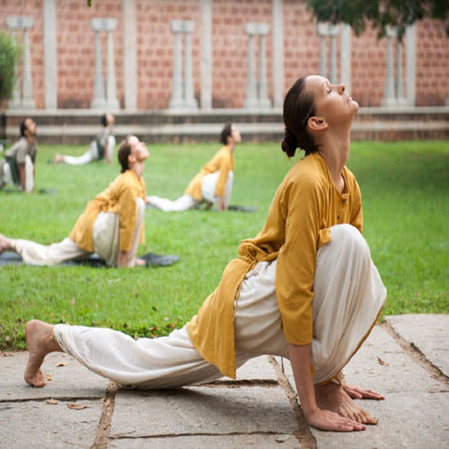 These five yoga poses will keep you fresh throughout the day