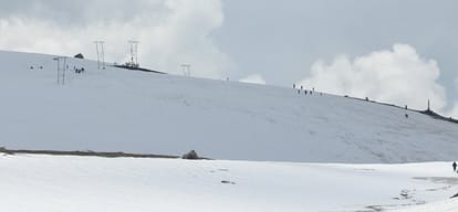 heavy rain in himachal two died