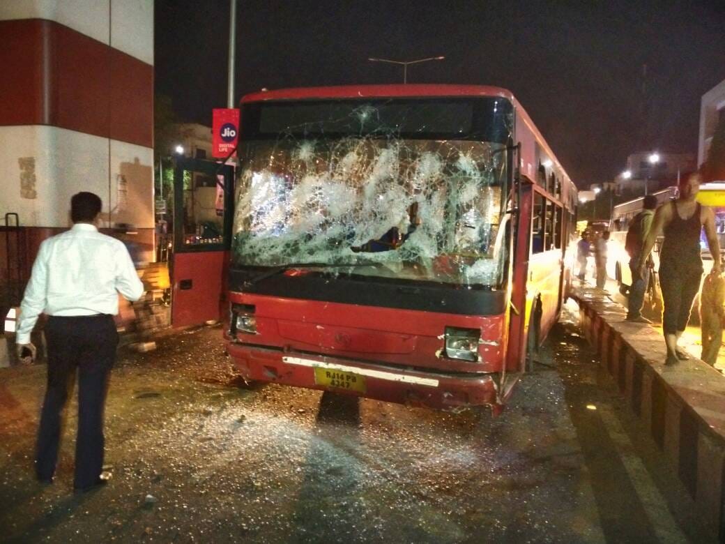  low floor bus road accident in jaipur