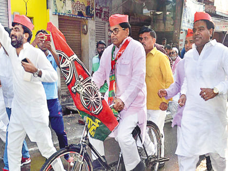 cp bycycle is ahead from modi yog 