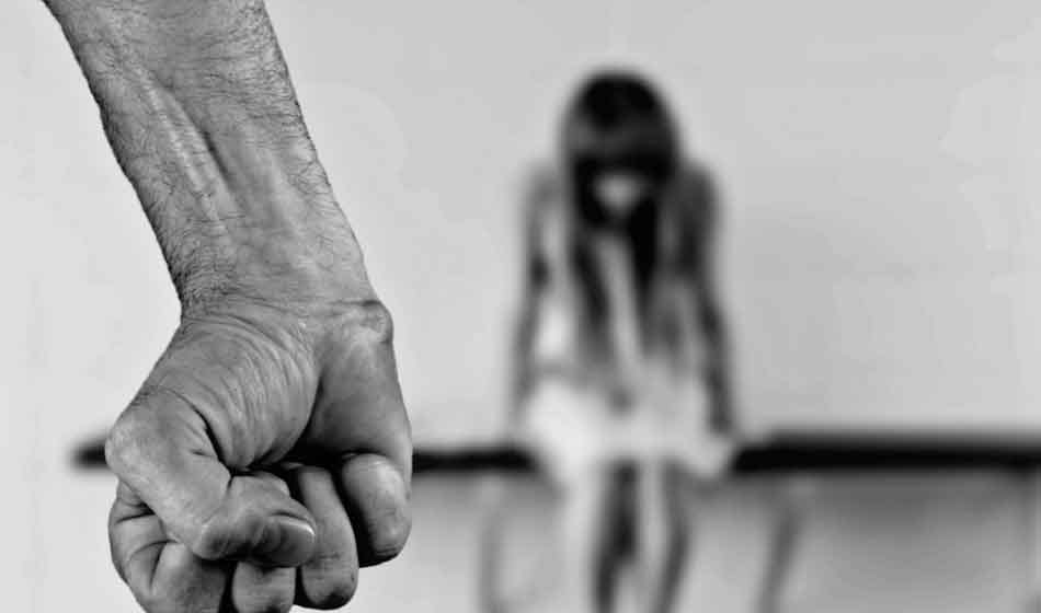 Late night, tenants committed rape from the ninth student