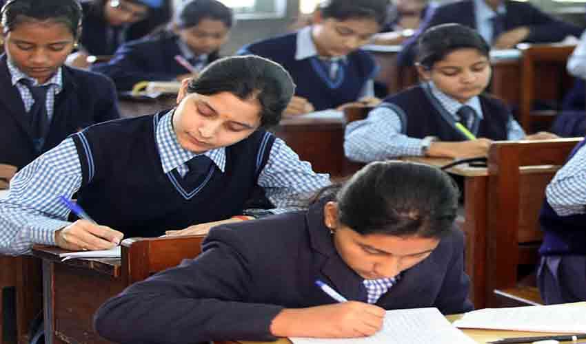 CBSE Board may organise 10th and 12th board exams on february from 2018