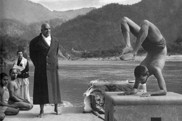 international yoga day: these are the top 10 Yoga gurus of india