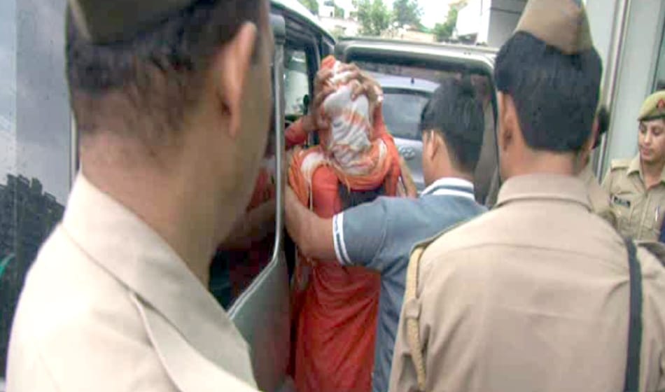 gurgaon sohana gangrape Cops sleep in pcr van, rapists prey how can you be safe 