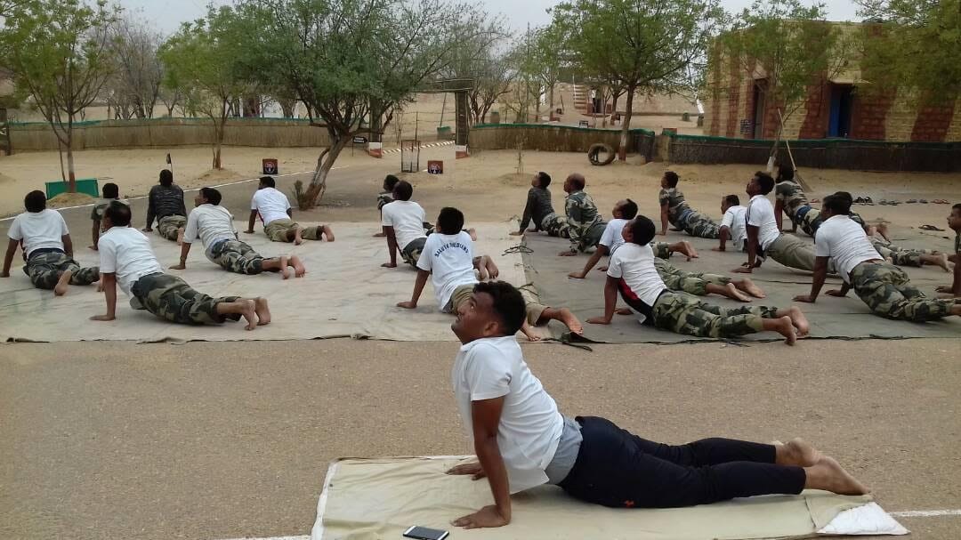 international yoga day at indo pak border