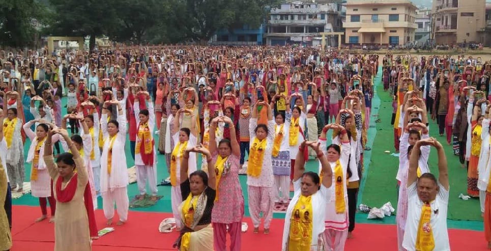 The joy of yoga power between the rainy season