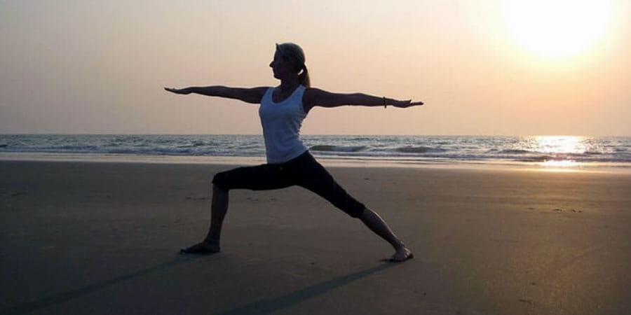 asanas for six pack abs in hindi