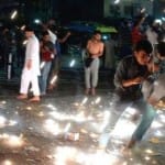 We do not know who cracker in the victory of the Pakistan Cricket team