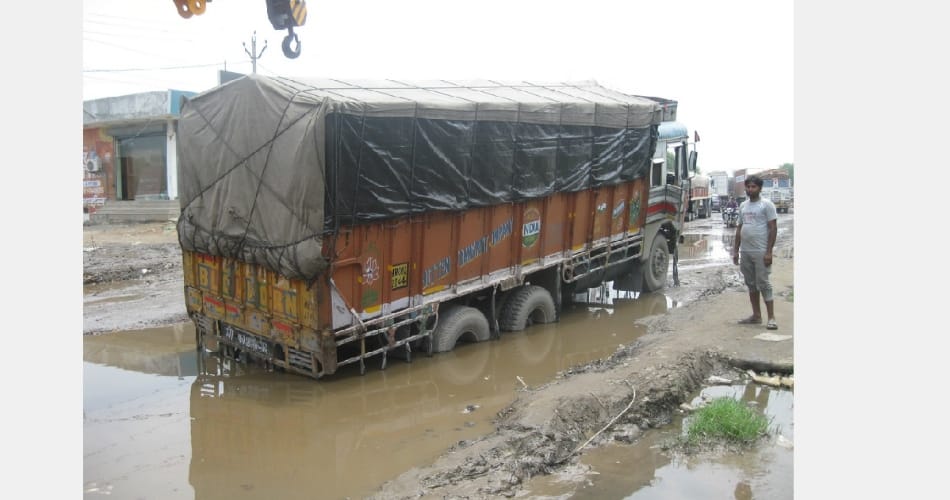 28 km jam between two states, Sonipat news
