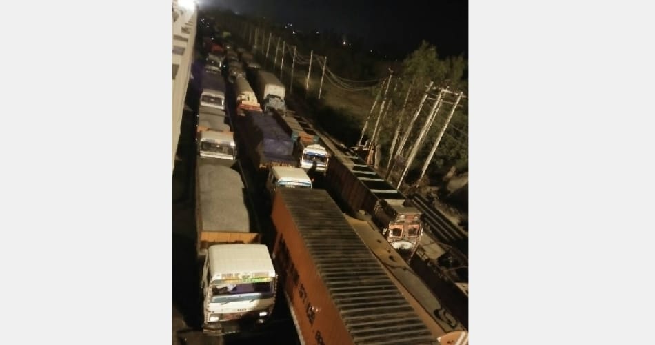 28 km jam between two states, Sonipat news
