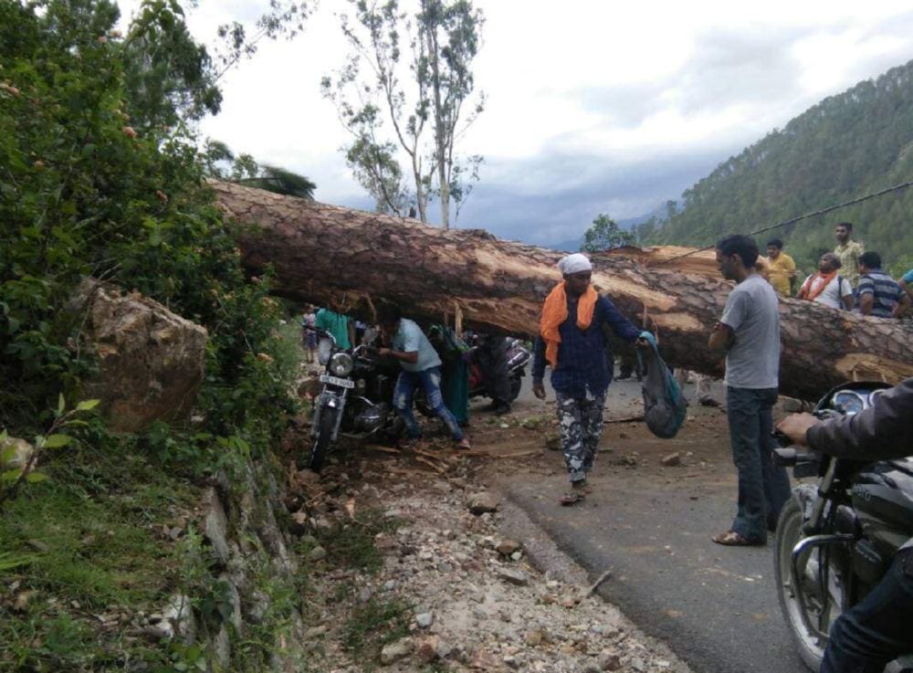 badrinath highway block again