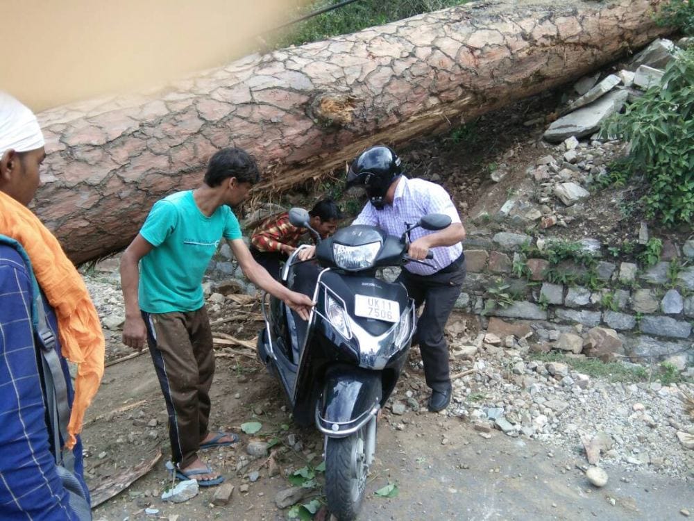 badrinath highway block again