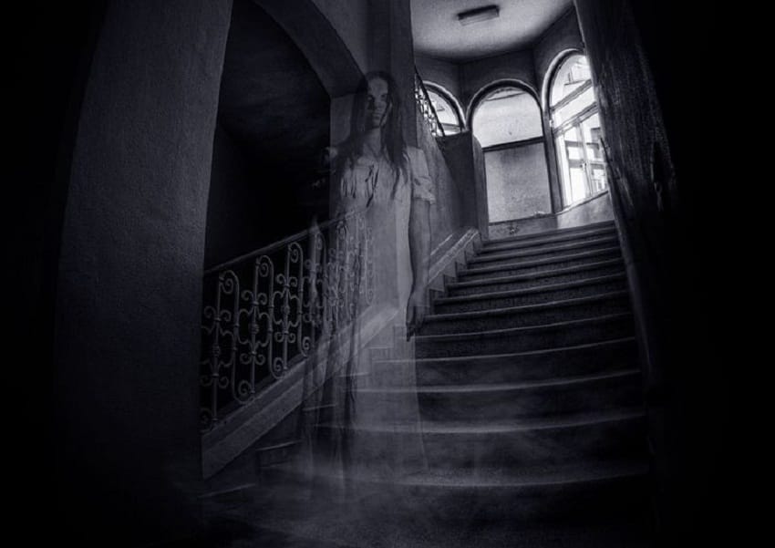 paranormal incidents reportedly happens in Brihanmumbai Municipal Corporation office