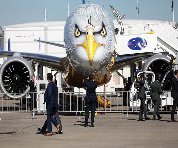 paris air show, a place of planes and flying cars