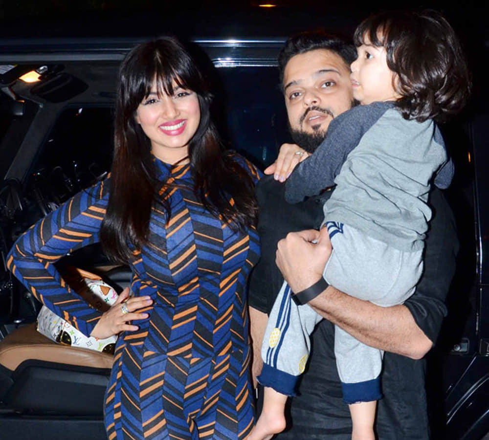 ayesha takia speaks about his father in law abu azmi and told why she never wore bikini on screen