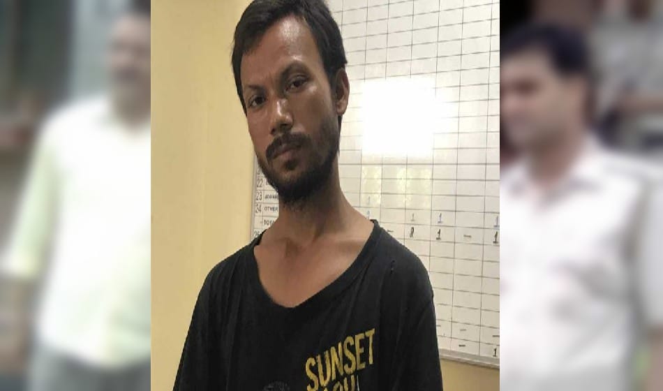 superstitious father cut 3 year daughter ear, police arrested