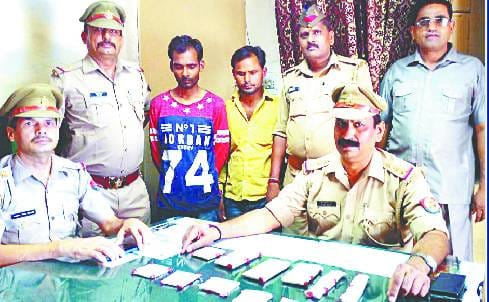 GRP caught mobile robbers in trains