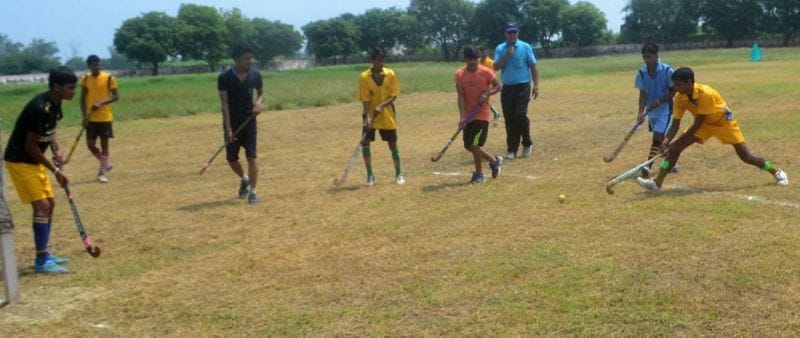 द्रोणाचार्य के बिना कैसे बनें एकलव्य और ध्यानचंद्र