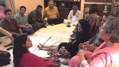 Social media giving a big roll in the Iftar parties