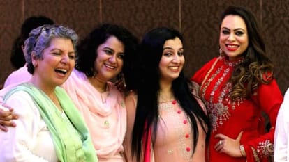 Social media giving a big roll in the Iftar parties