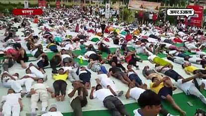 yoga practicing programme organized by amar ujala in kanpur 